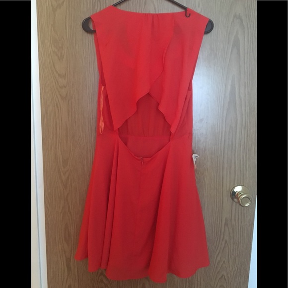 NWT Ark & Co Orange Back Cut Out dress - Picture 3 of 3